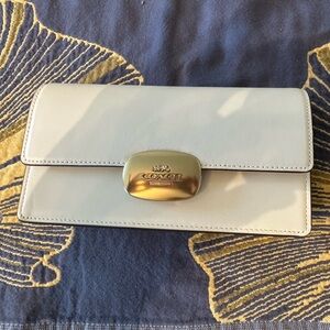 NWT. Coach Eliza flap Crossbody.